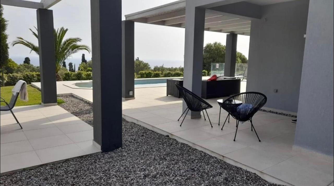 Avithos Blue Villas สโวโรนาตา ภายนอก รูปภาพ